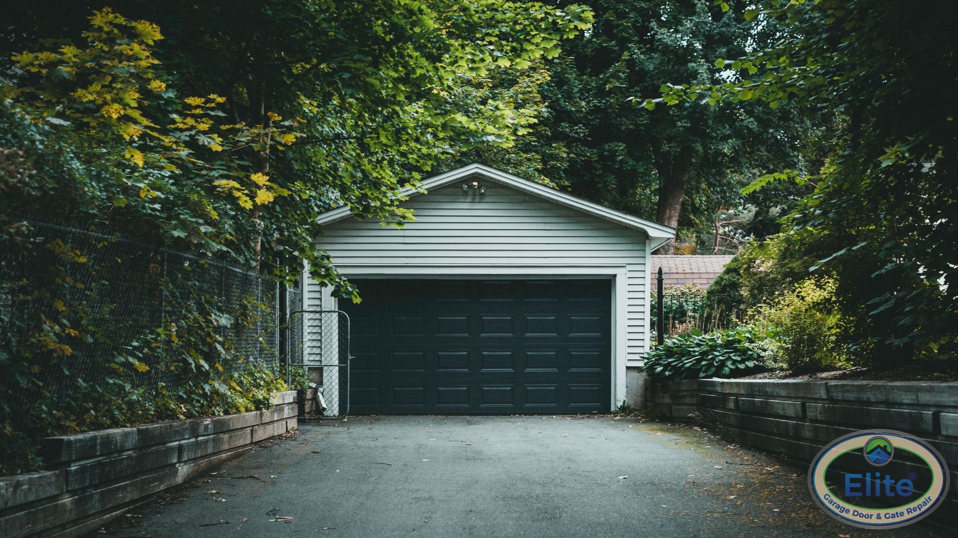 Do You Need One in Seattle? - Wind-Rated Garage Doors: Do You Need One?