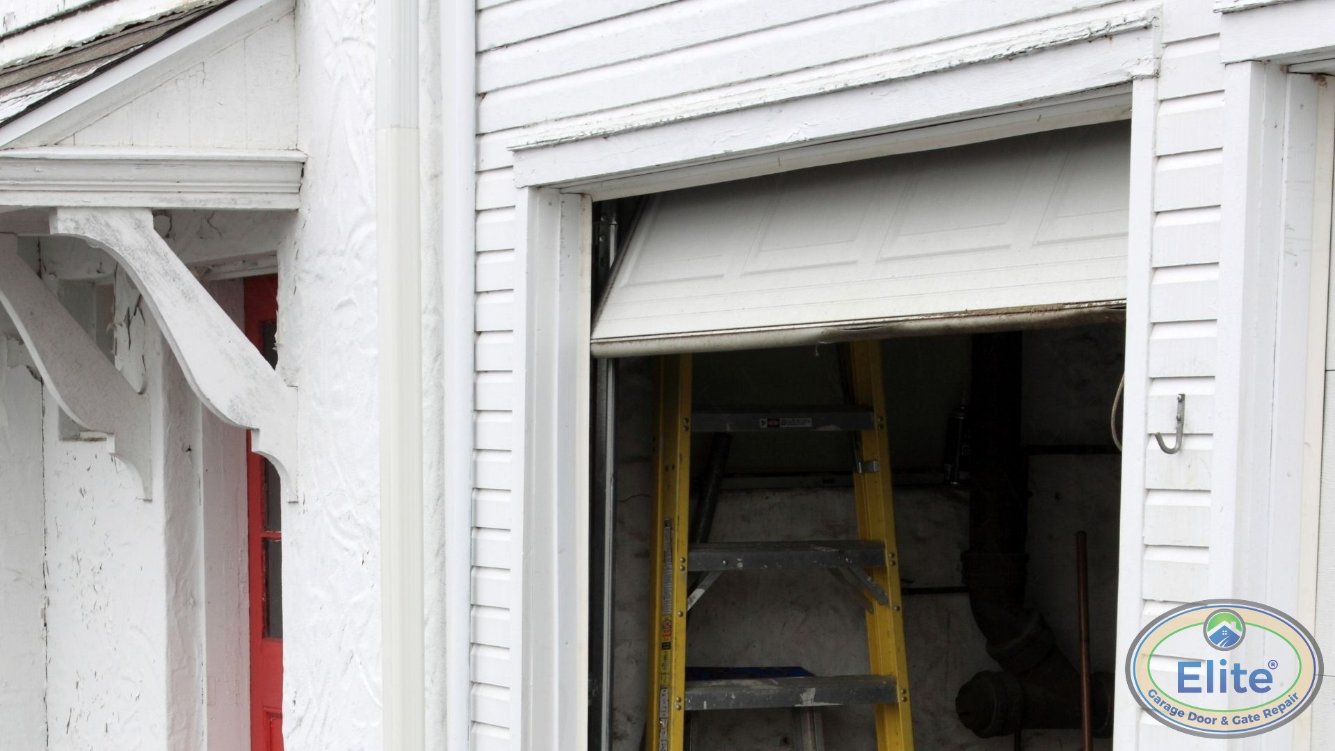 Popular Window Styles We Install in Seattle - Garage Door Window Options: Styles, Privacy, and Insulation