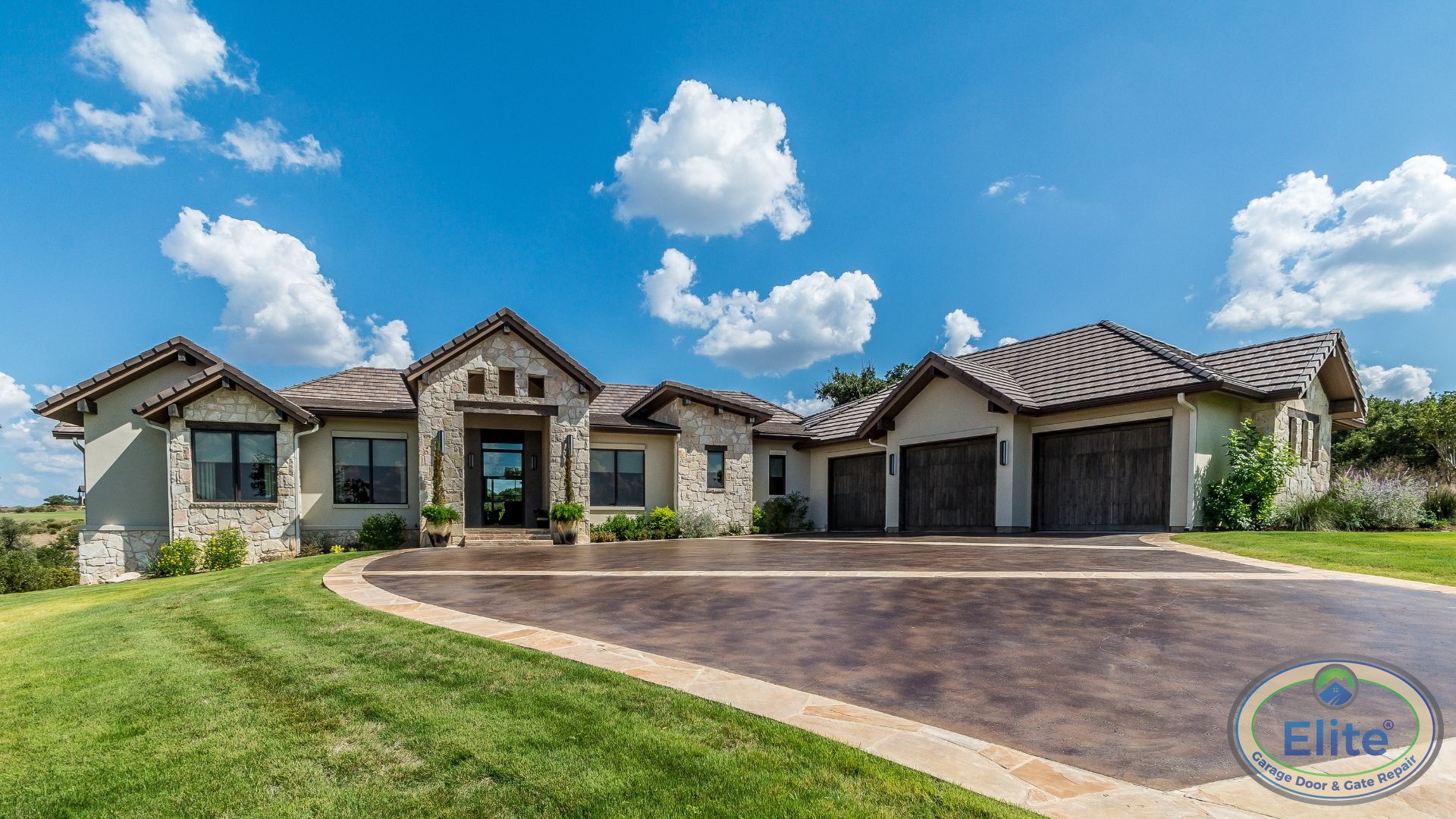 Which Finish Do Most Seattle Homeowners Choose? - Garage Door Paint vs Stain: Which Lasts Longer?