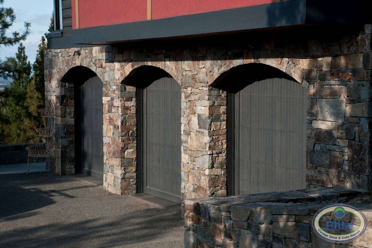 How to Handle Emergency Repair Calls From Tenants - Garage Door Repair for Seattle Rental Properties: Owner Guide