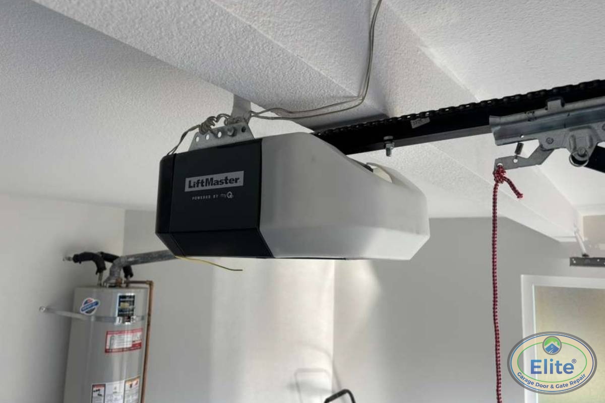 Maintenance Requirements in Pacific Northwest Conditions - Steel vs. Fiberglass Garage Doors for Pacific Northwest Homes