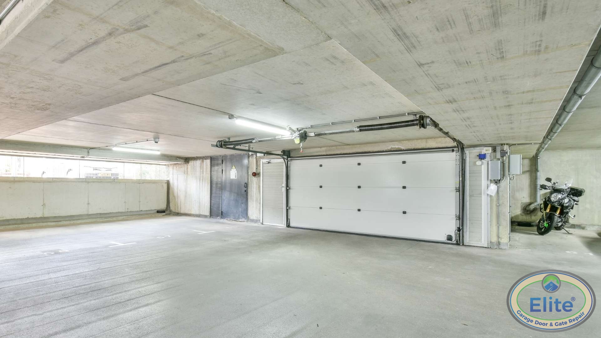 Protecting Your Hardware From Moisture Damage - How Seattle's Wet Climate Damages Garage Door Hardware Over Time